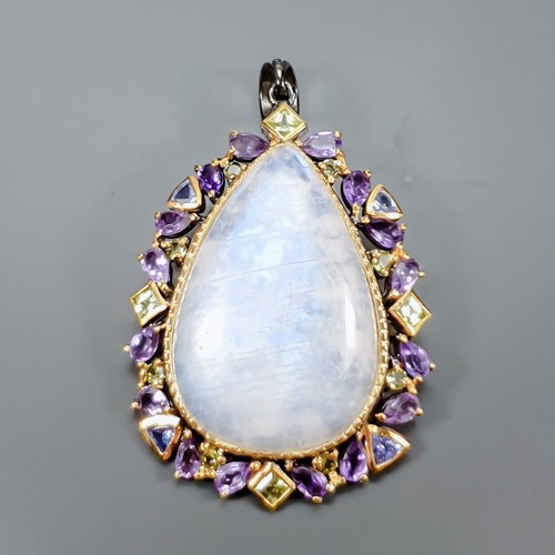 Fashion 45 ct+ Natural Moonstone Pendant 925 Sterling Silver /NP55091