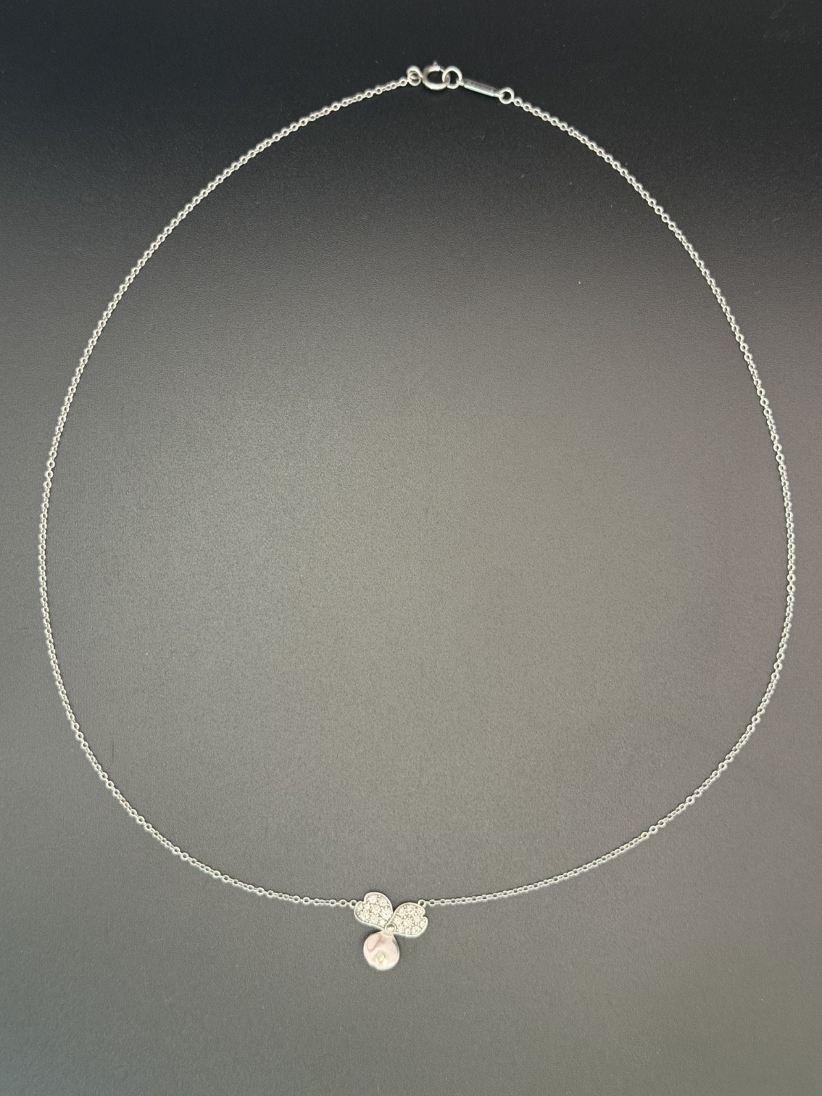 TIFFANY & Co~ Tiffany Paper Flower~ Diamond Flower 950 Platinum Pendant 16 in