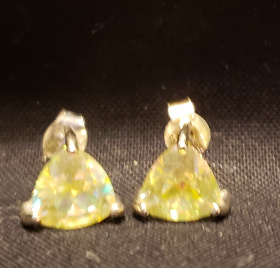 citrine pendant and matching citrine earrings and ring
