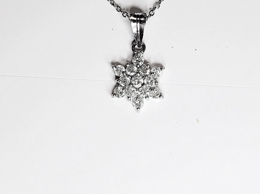 PLATINUM 0.50CT DIAMOND NECKLACE PENDANT 16″ adjustable