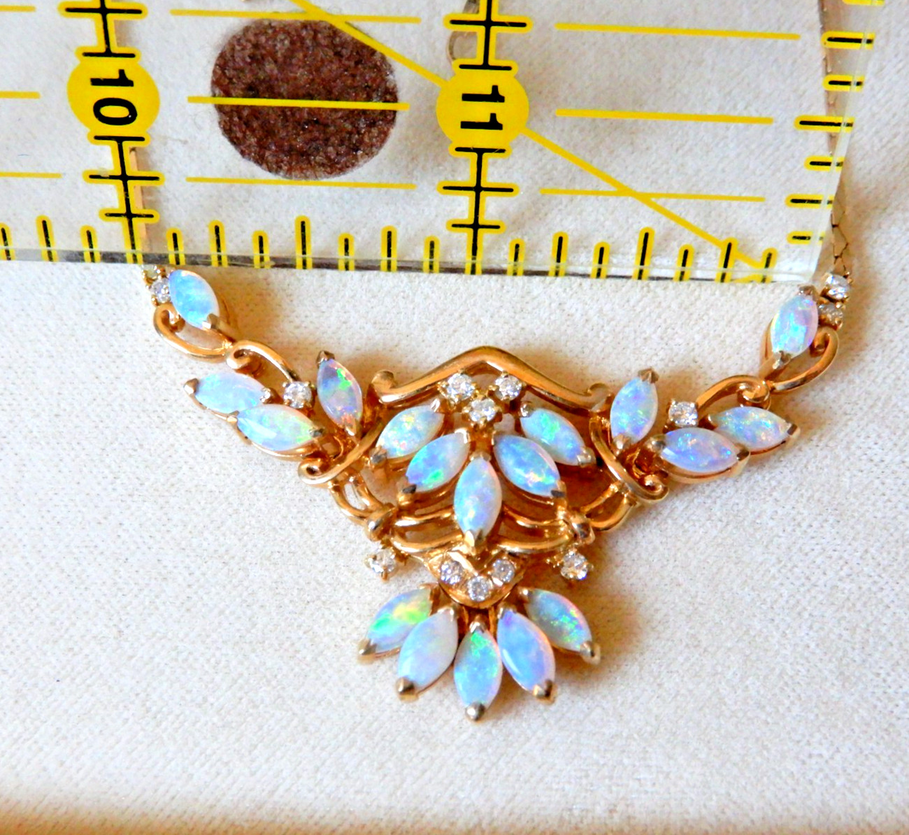 GORGEOUS 14kt Yellow Gold Opal & Diamond Necklace 16.25″, 13g 1st Owner