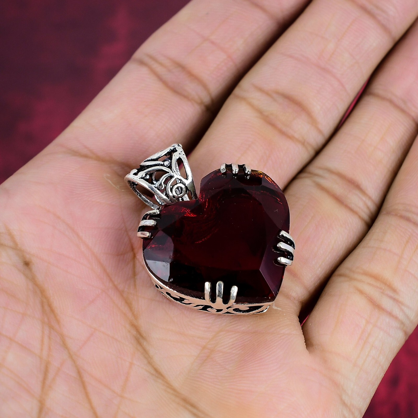 Red Garnet Gemstone Handmade 925 Sterling Silver Amazing Pendant Jewelry