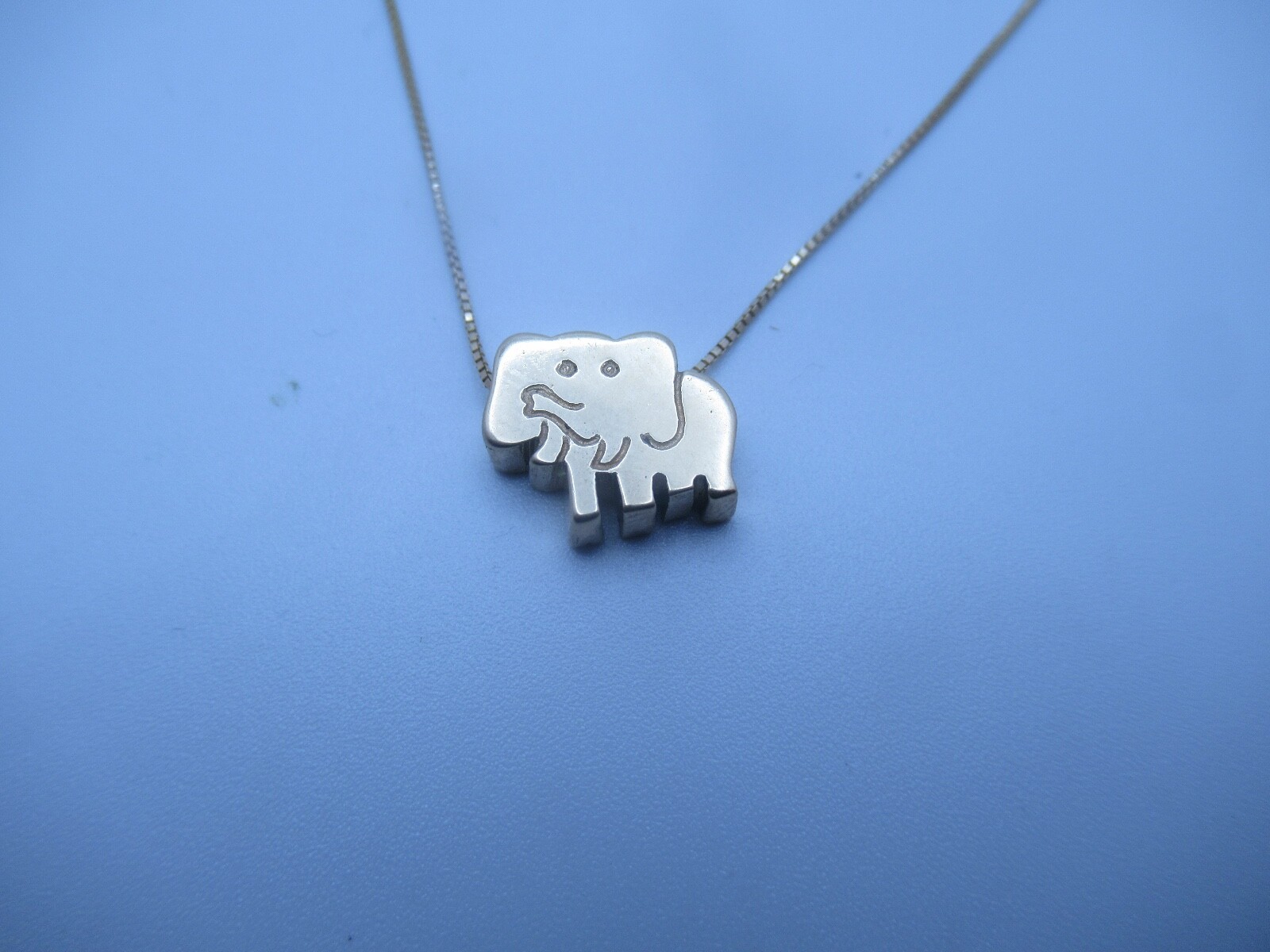 14Kt. Elephant Slide Pendant