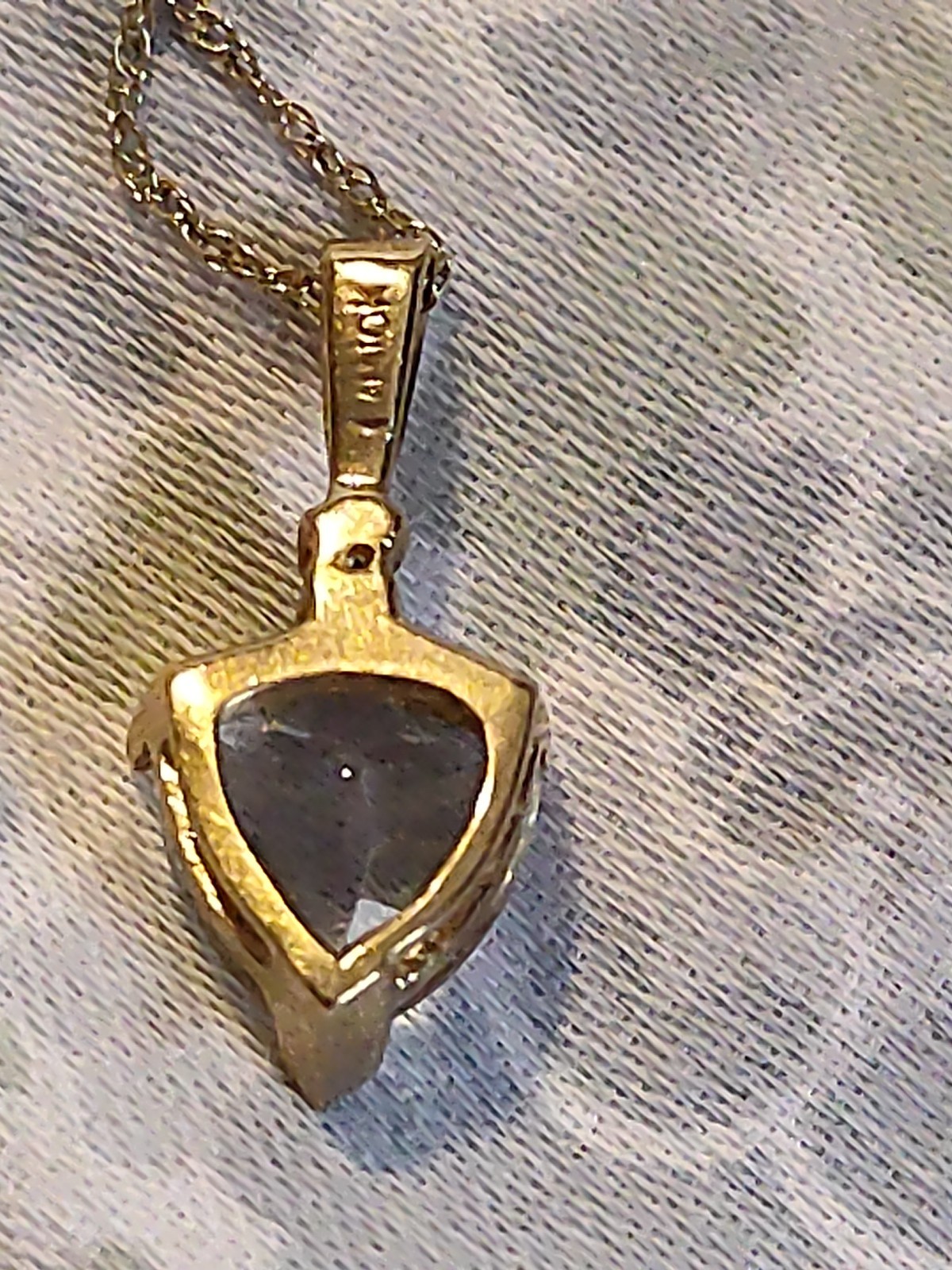 Trillion Herkimer Faceted Pendant Necklace. Diamond. 10ktg.