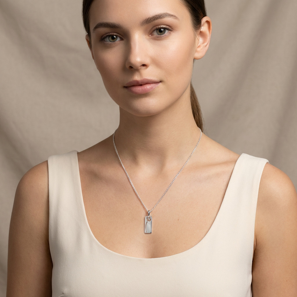 Sterling silver Charles Rennie Mackintosh pendant necklace with 18″ chain & box