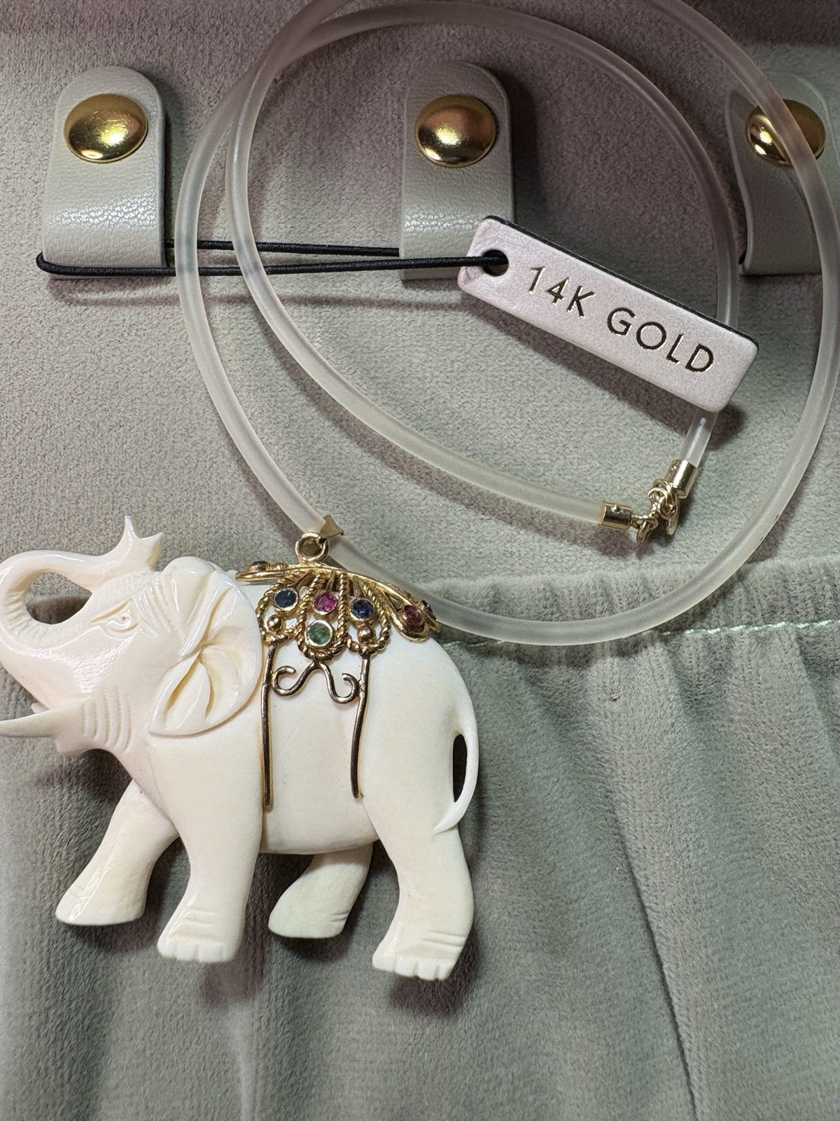 14k Yellow Gold Carved Elephant Multicolor Stone Large Festival 22.7G Cord Lot