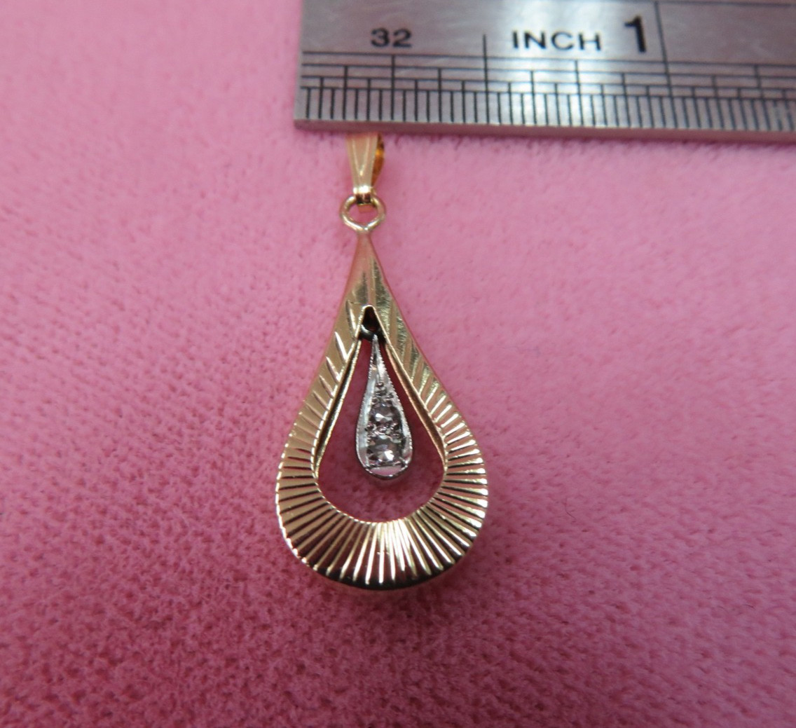 14k Solid Yellow White Gold Diamond Tear Drop Pendant 1.39 Grams