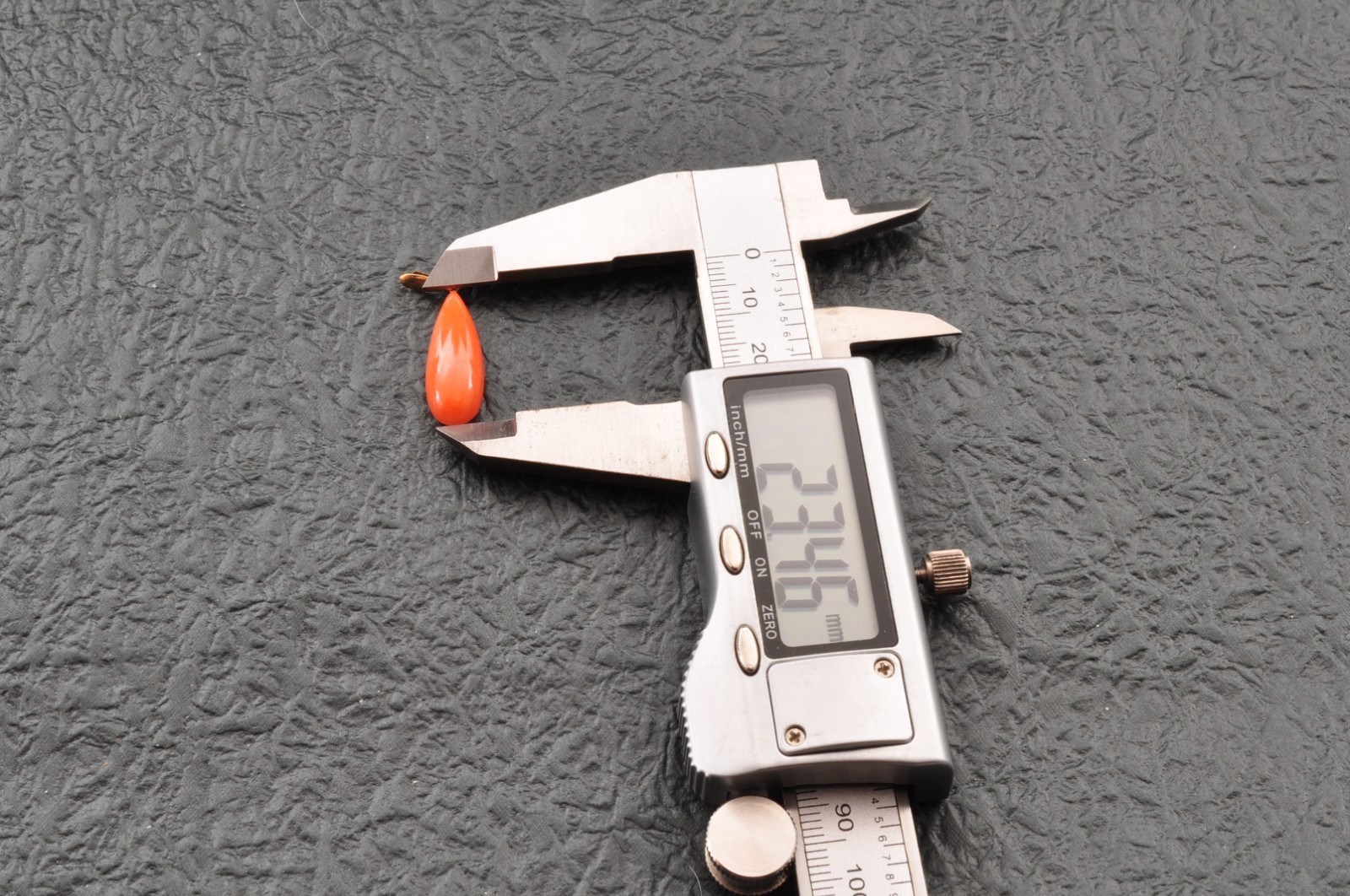 Certification 18k gold clasp salmon pink coral pendant top ( 23mm (0.9in) 8.0ct)