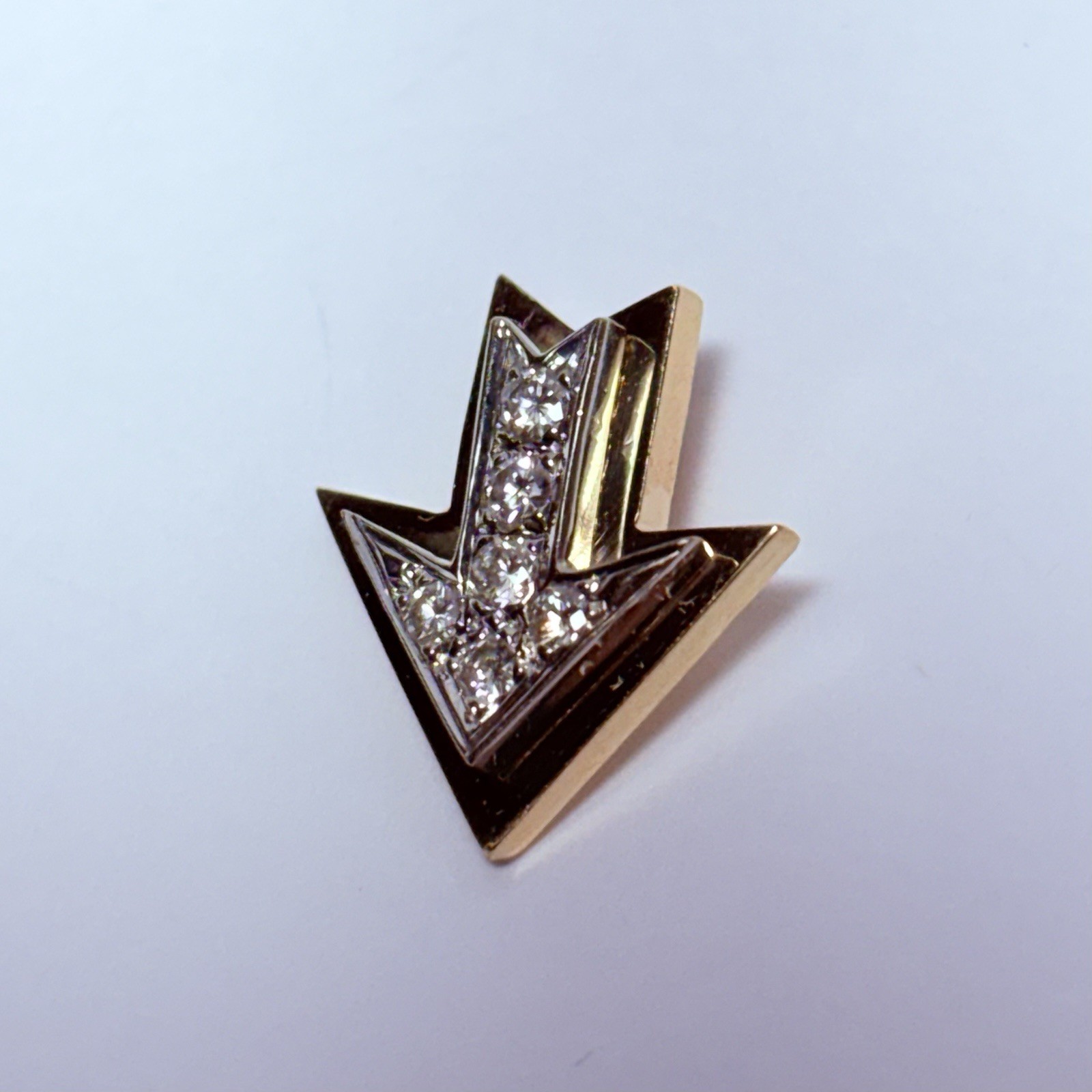 13K Two Tone Gold 0.09ctw Pavé Diamond Arrow 17mm Pendant 2.3g