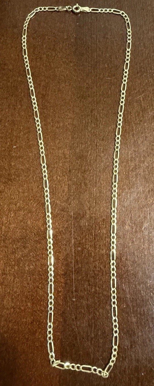 10K, 18” Yellow solid Gold Figaro Chain Necklace Spring Ring Clasp No Stone