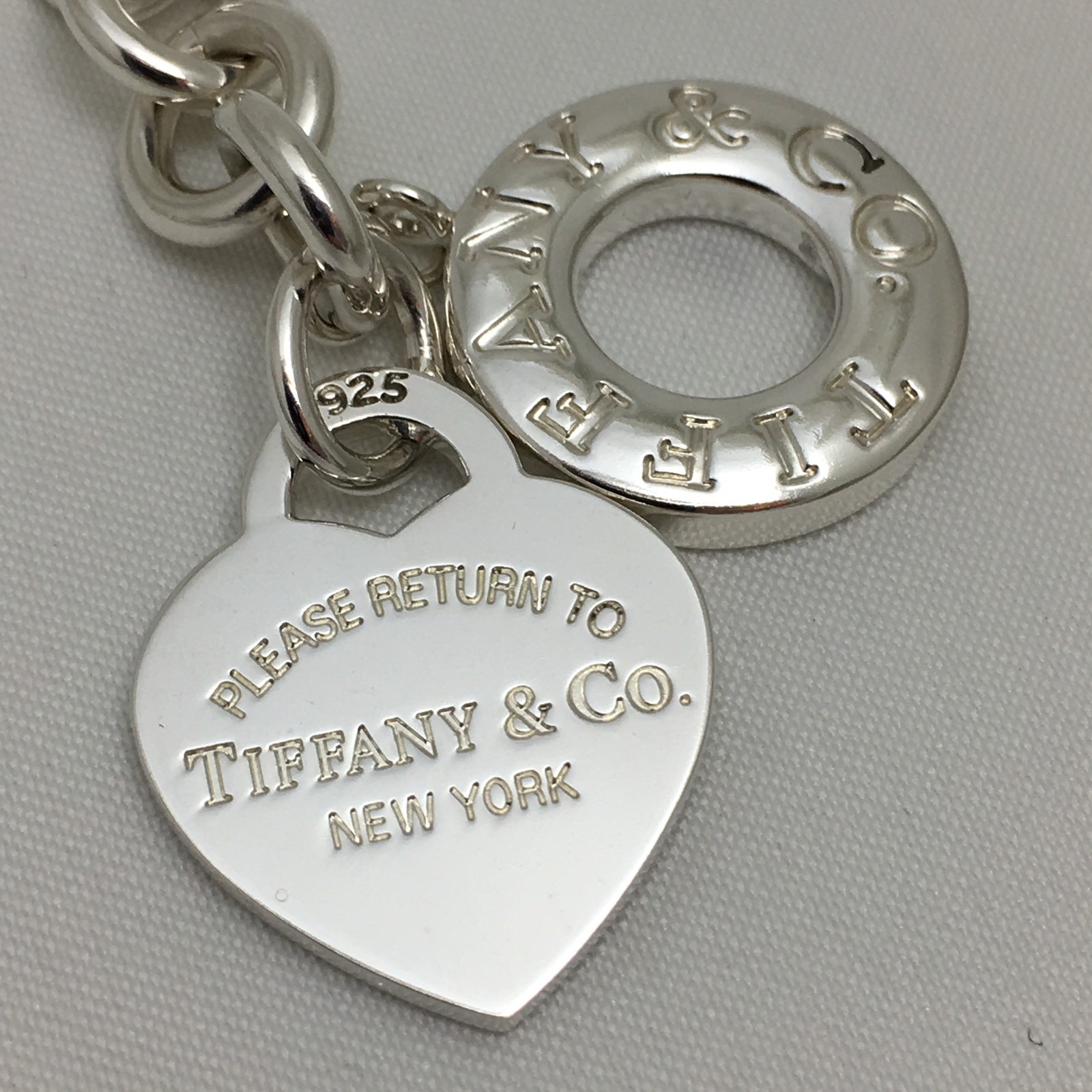 Please Return to Tiffany Silver Heart Tag Toggle Necklace in Silver AUTHENTIC