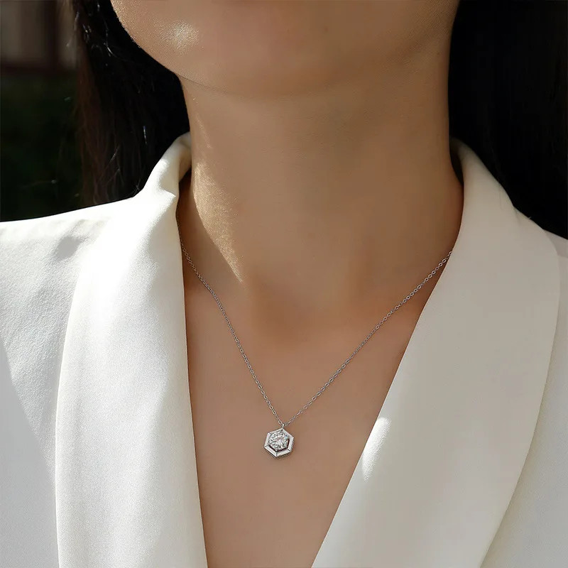 Simple Design Hexagon Shape 1ct Moissanite Pendant for Festival Jewelry Gift