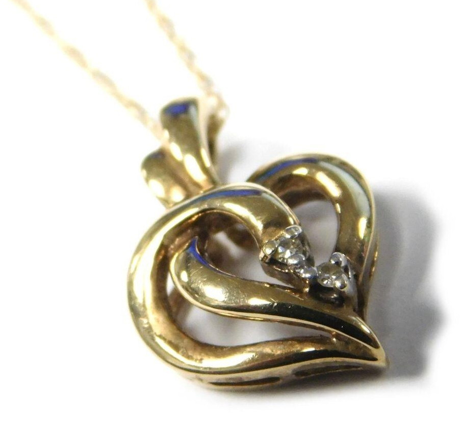 10K Yellow Gold & Diamond Heart Pendant Chain Necklace 18″ Very Fine Dainty