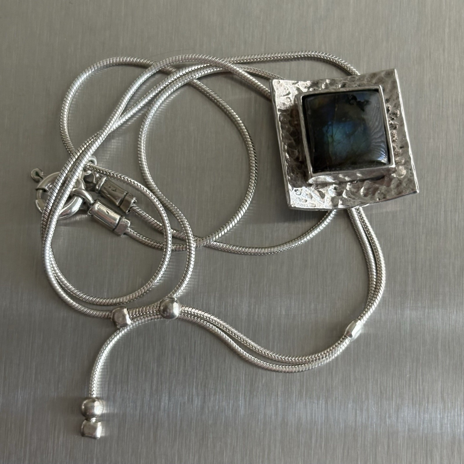 Silpada Hammered 925 Sterling Silver LABRADORITE Lariat Bolo Necklace N0881