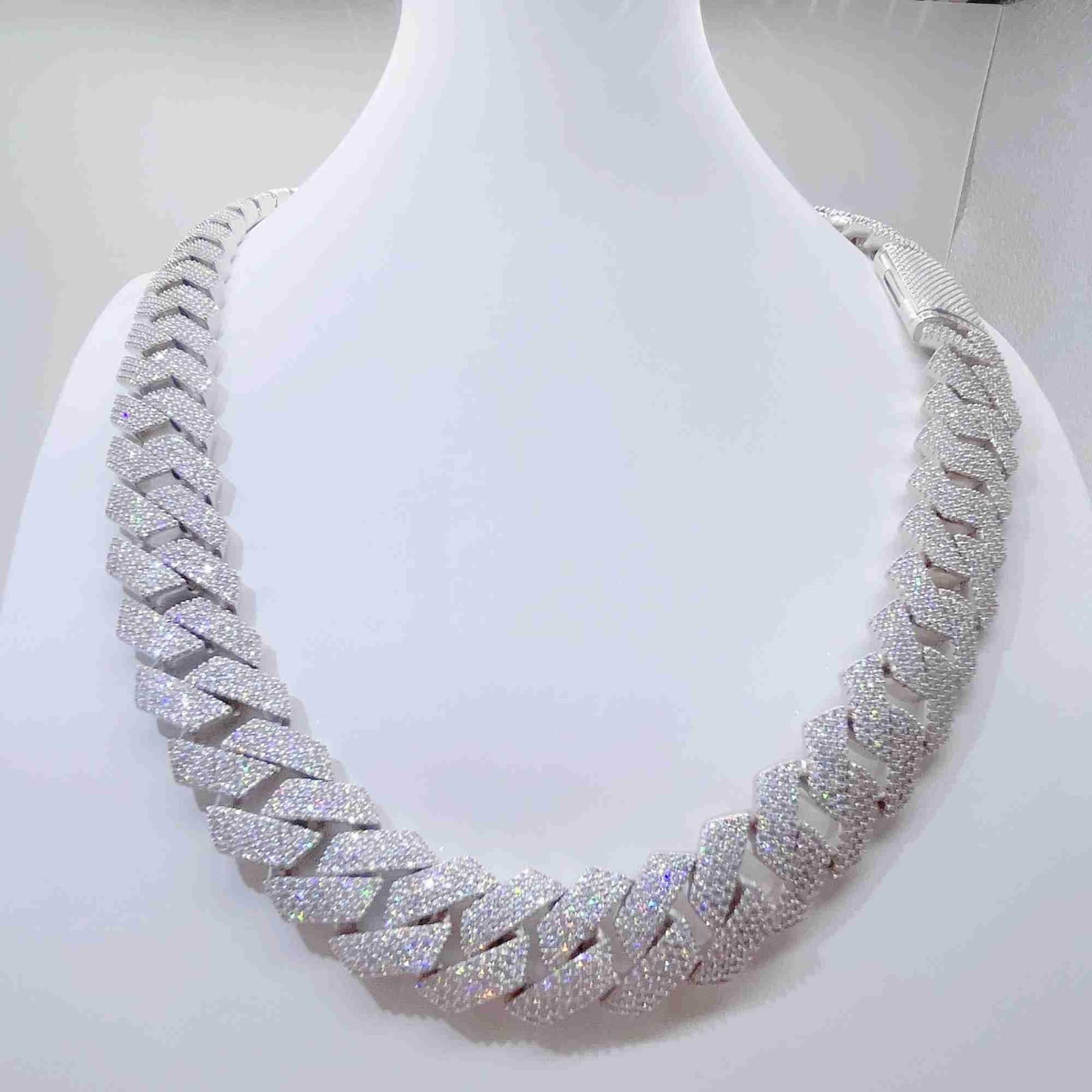 925 Sterling Silver VVS Moissanite Cuban Link Chain Pass Tester Iced