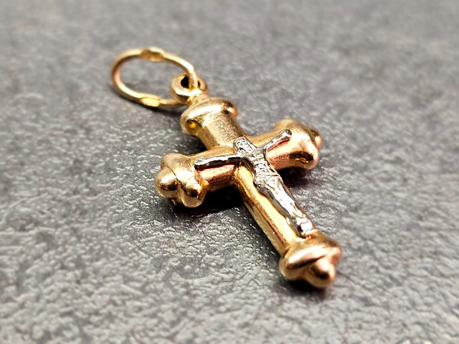 “GOLDEN CROSS”