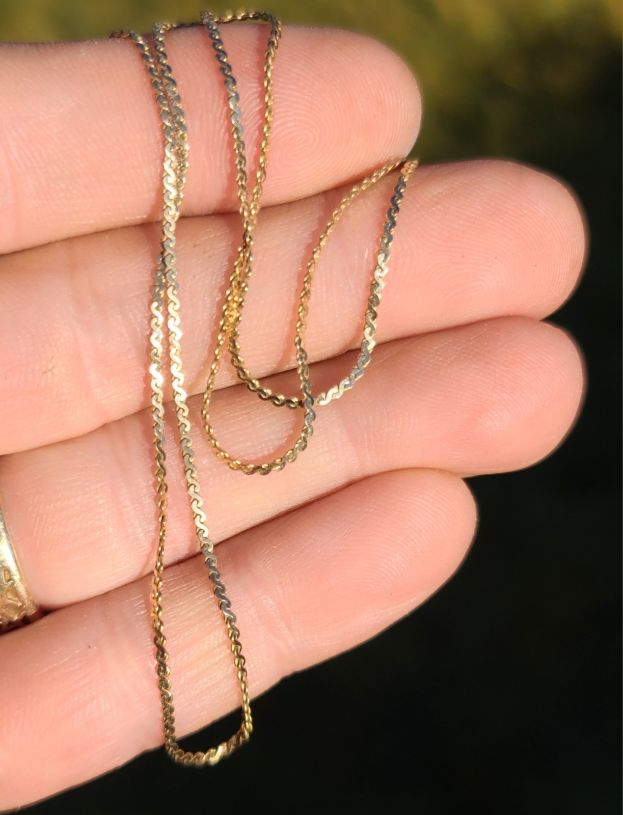 14k Solid Yellow Gold Serpentine Chain Necklace 18″x1.1mm ITALY Signed AR 3grams