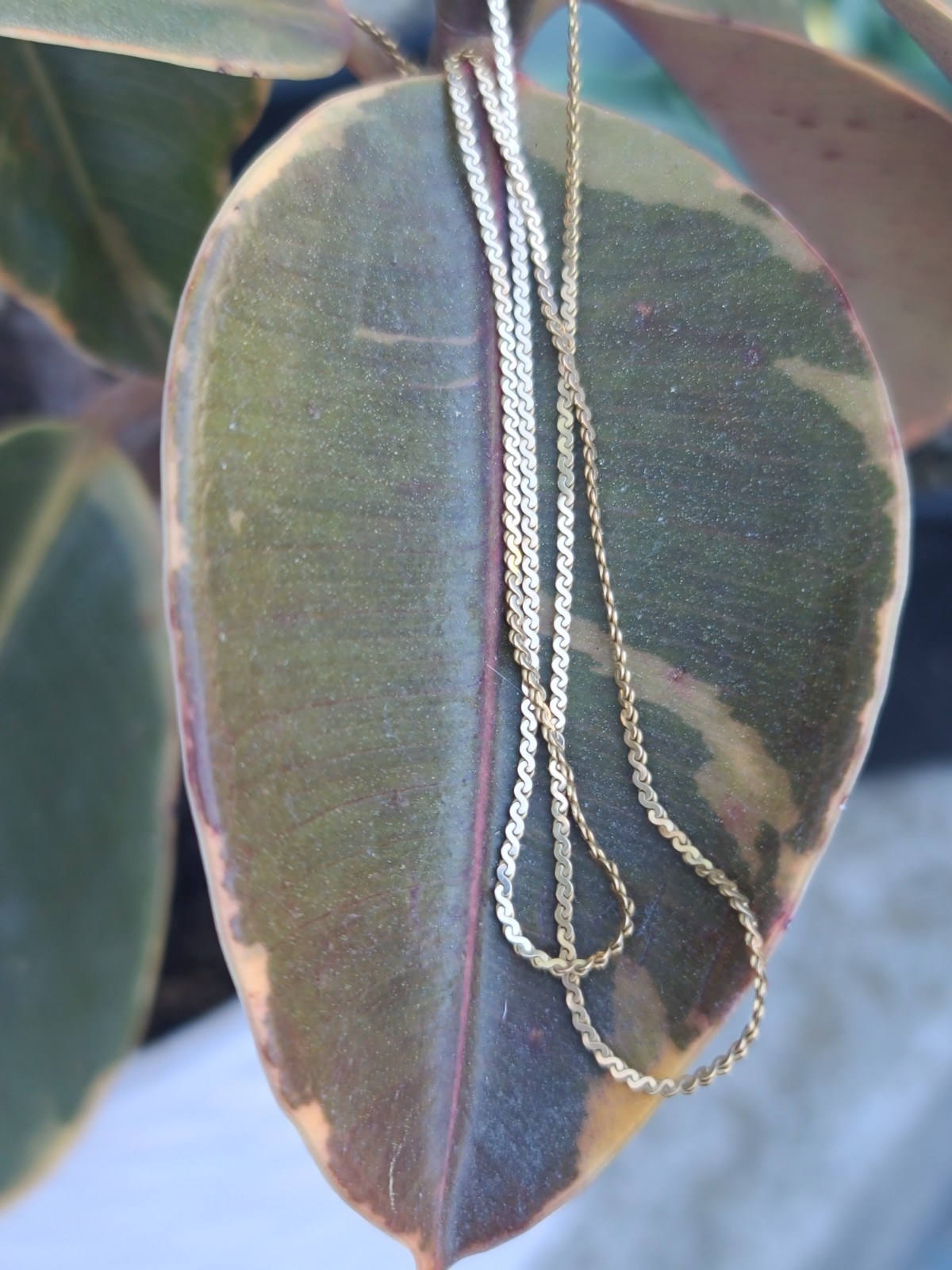 14k Solid Yellow Gold Serpentine Chain Necklace 18″x1.1mm ITALY Signed AR 3grams