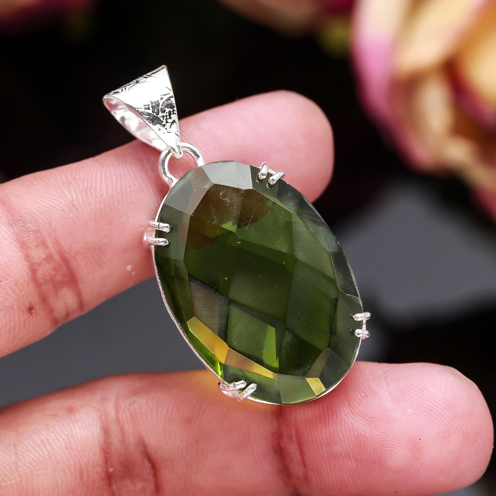 Peridot Gemstone Pendant 925 Sterling Silver Handmade Pendant Jewlery