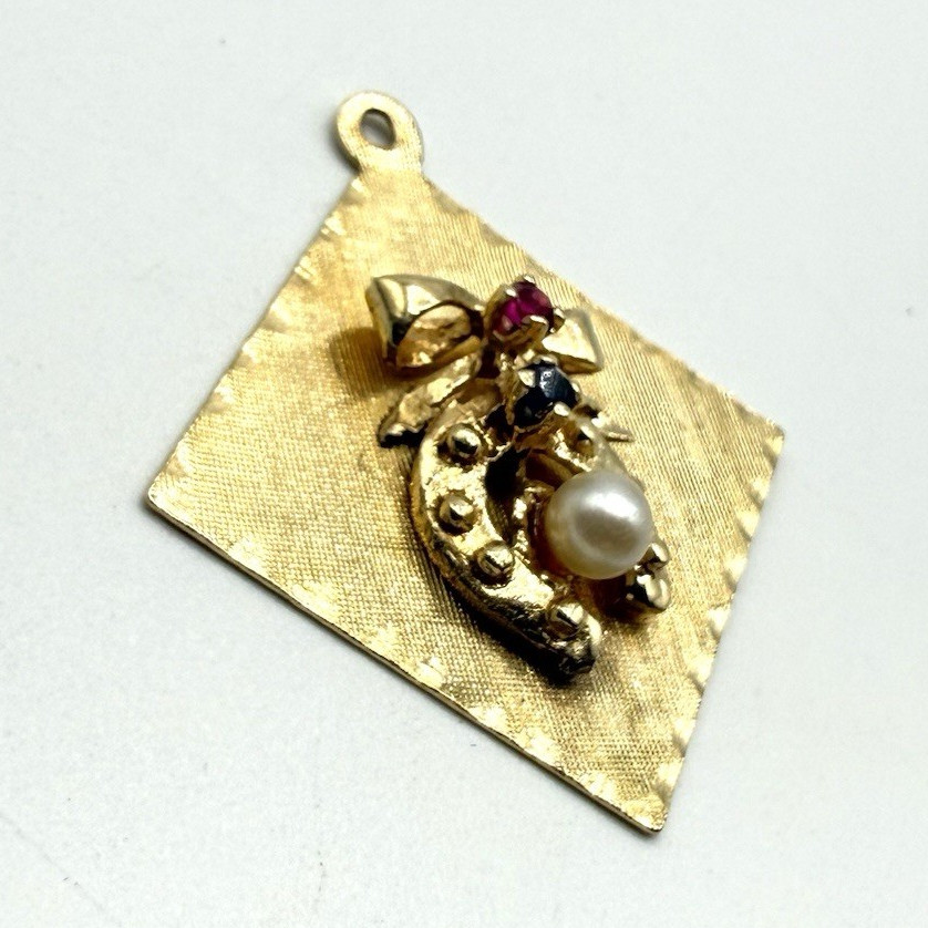 Vintage 14K Gold Pearl Horseshoe Lucky Charm Pendant Red Blue Stones 4.0g marked