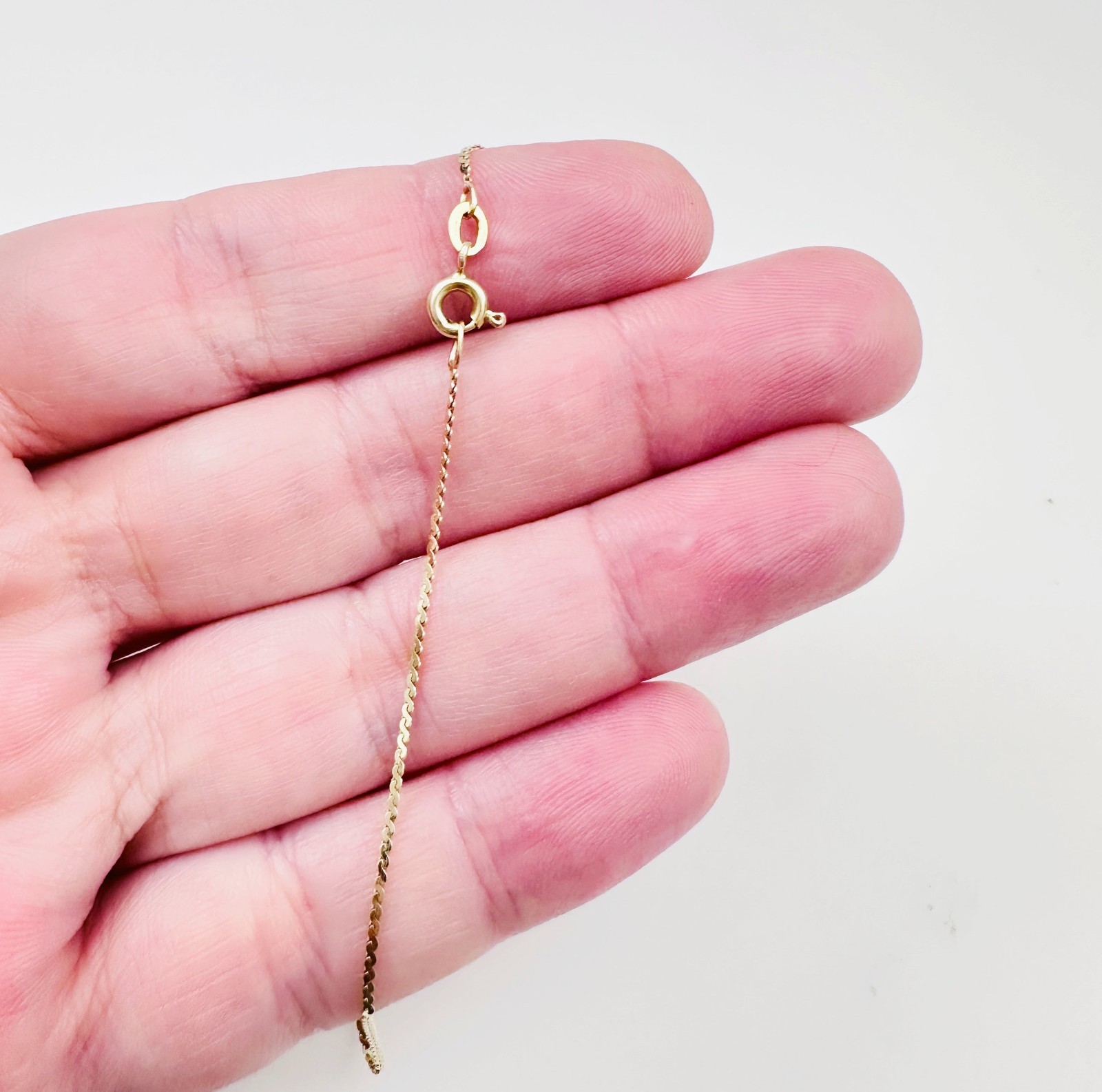 Solid 14K Yellow Gold Italian Serpentine Link Chain Necklace, 1mm, 15 1/4″, 1.5g