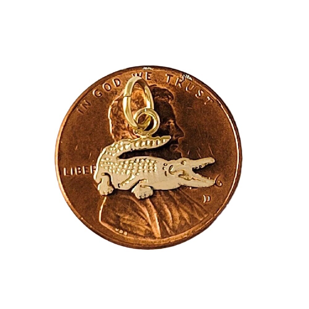 Small 14k Yellow Gold Alligator Crocodile Pendant / Charm, Made in USA