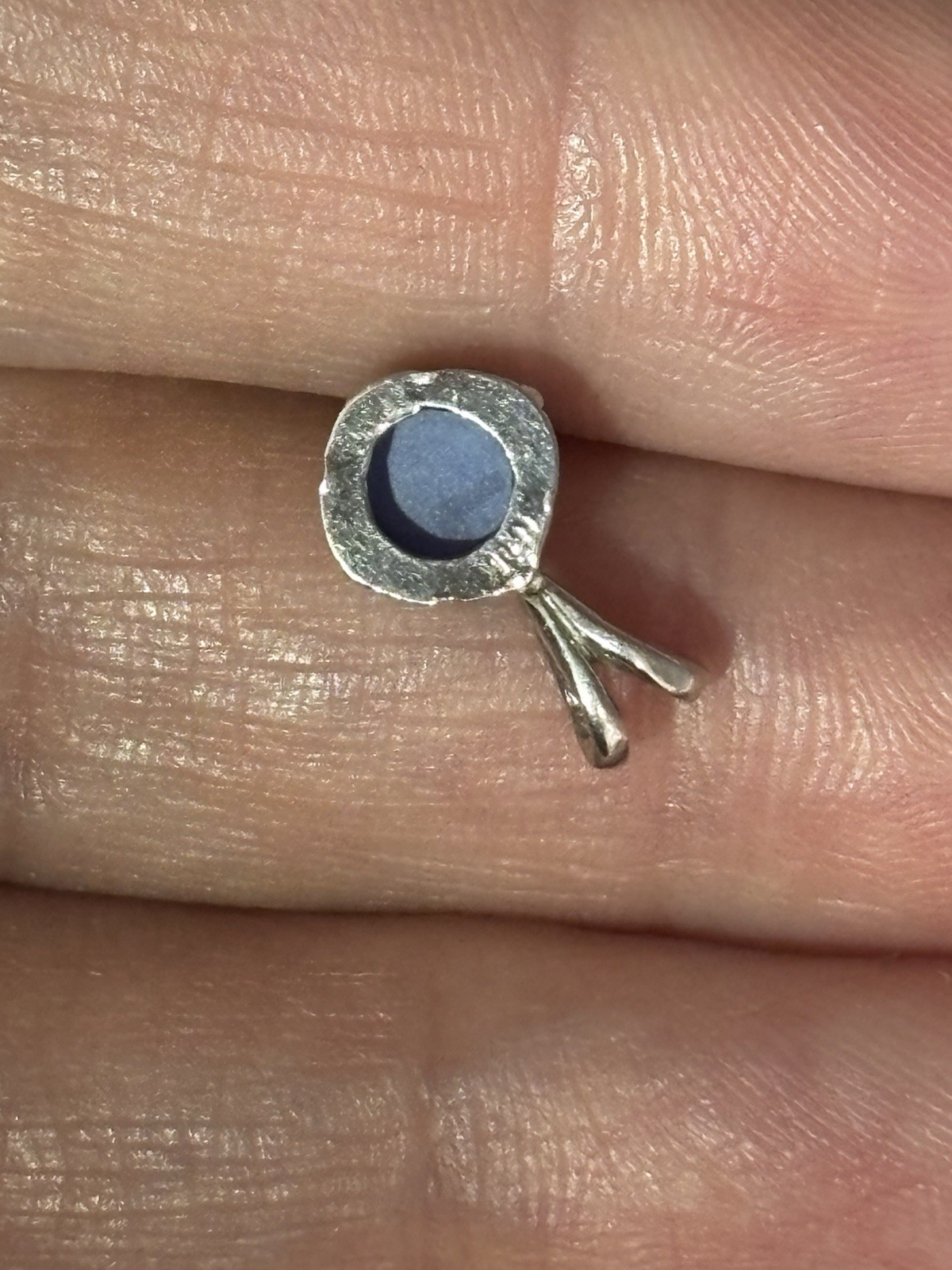 Vintage 14k White Gold Blue Star Sapphire Pendant Round Cabochon 7/16″ Petite