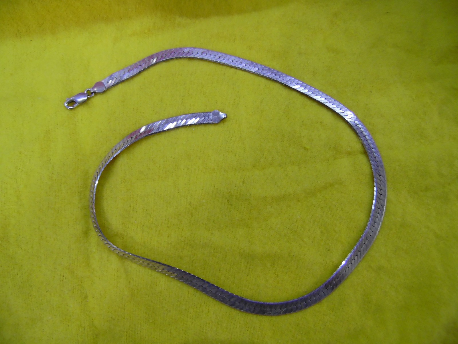20 inch Italian 7mm Sterling Silver Necklace, 23.2 grams, great condition
