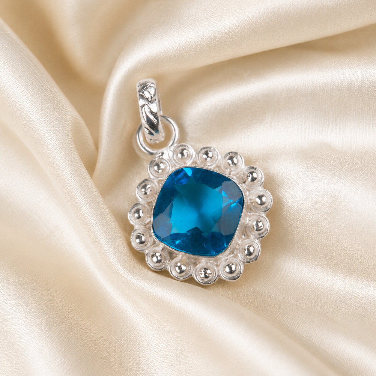 Swiss Blue Topaz Gemstone 925 Solid Silver Designer Pendant 1.37″ Gift For Women