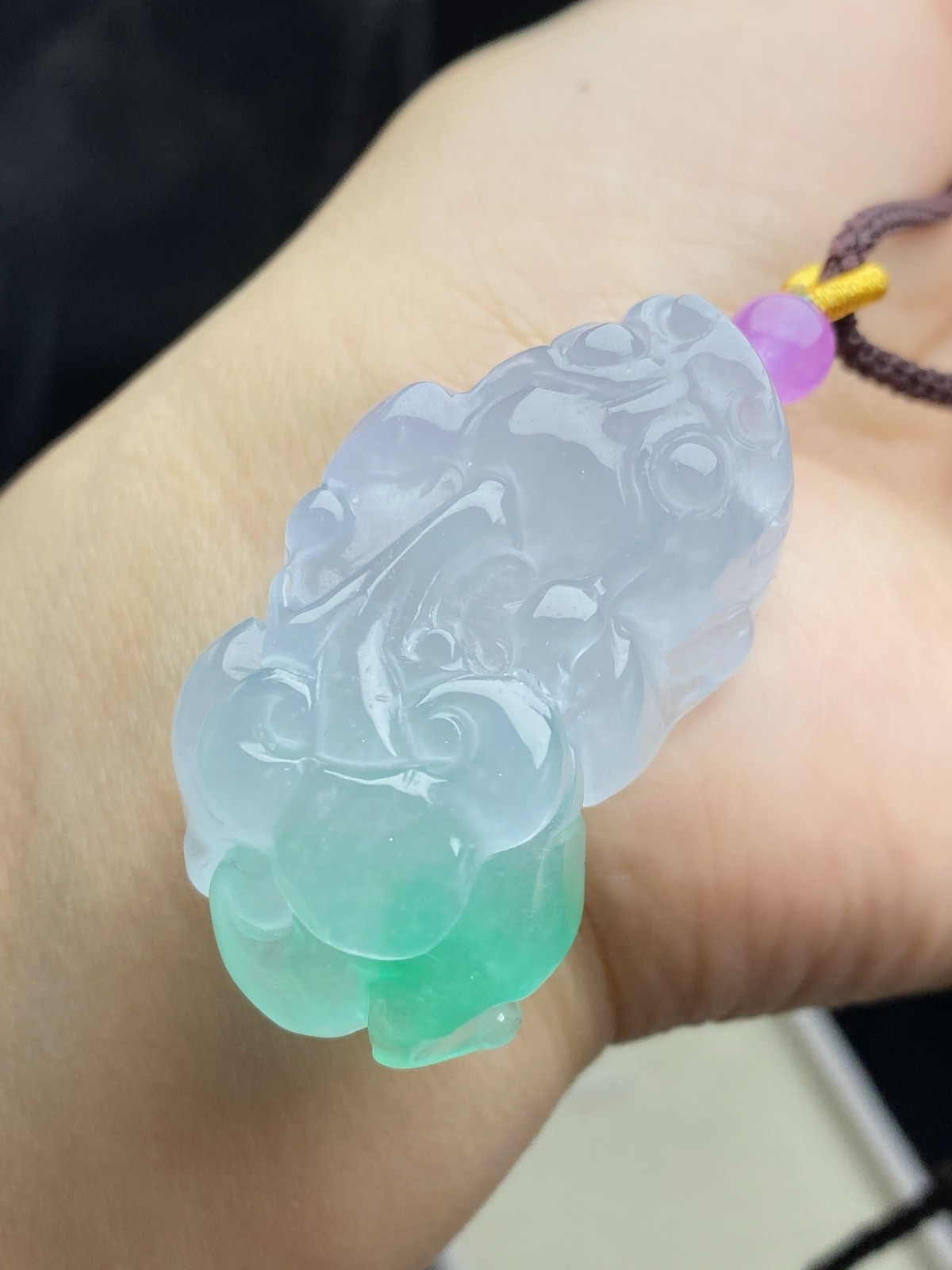 Natural Jadeite light Green Carved Pixiu Lucky Pendant +Necklace Amulet