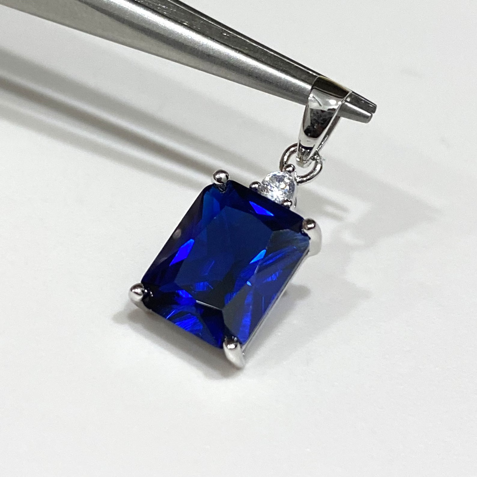 4.15 Ct Emerald Cut Natural Sapphire Diamond Gorgeous Pendant 14K White Gold