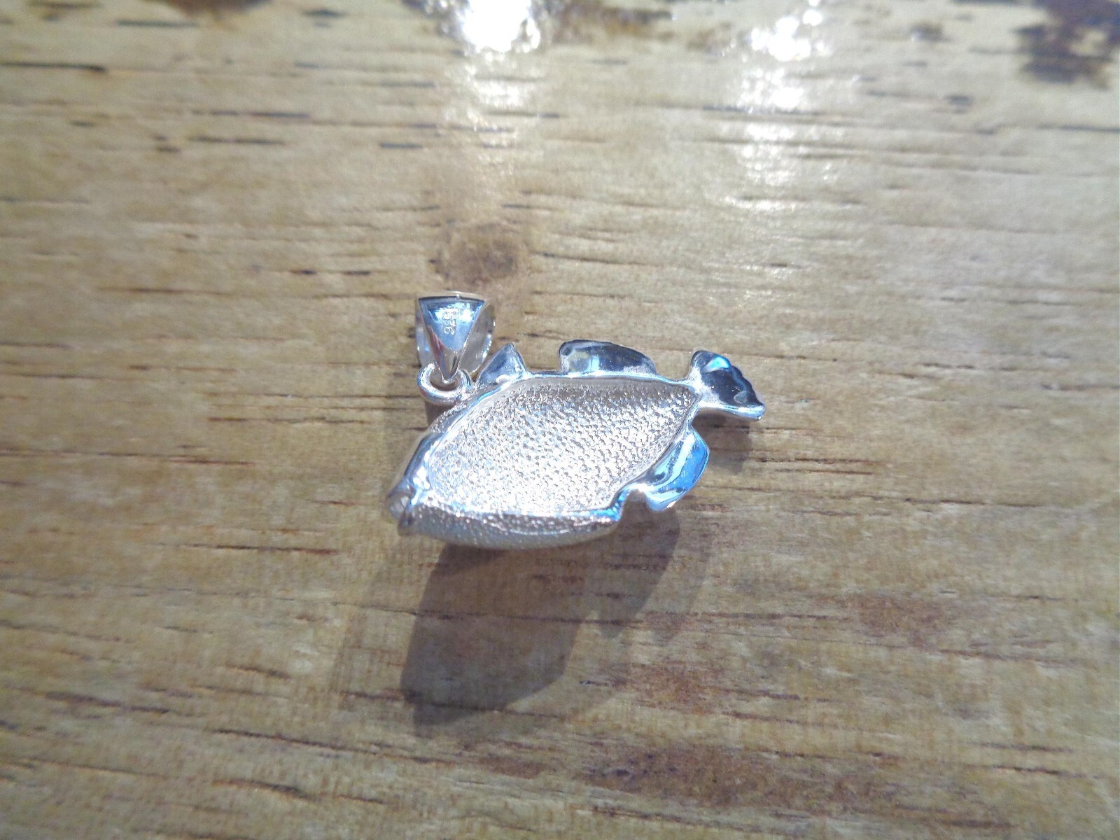 26MM SOLID 925 STER SILVER HAWAIIAN HUMUHUMUNUKUNUKUAPUAA TRIGGER FISH PENDANT