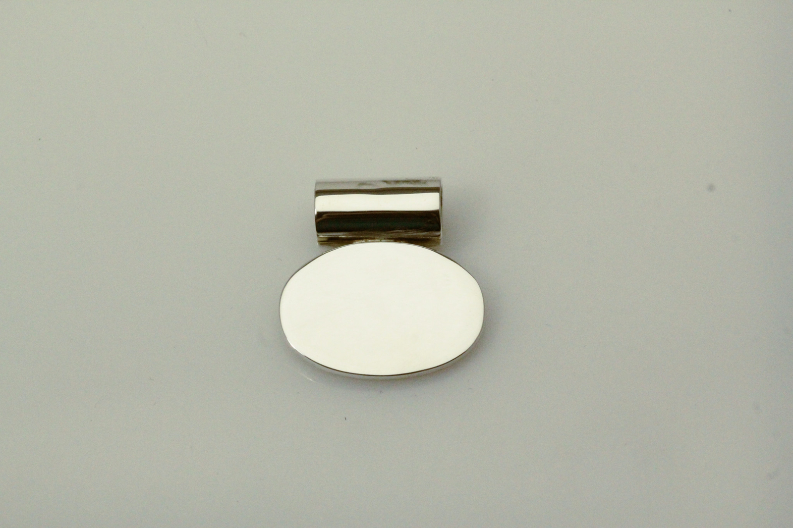 925 Sterling Silver Small Oval Slide Pendant 8.3 Grams (PEN8950)
