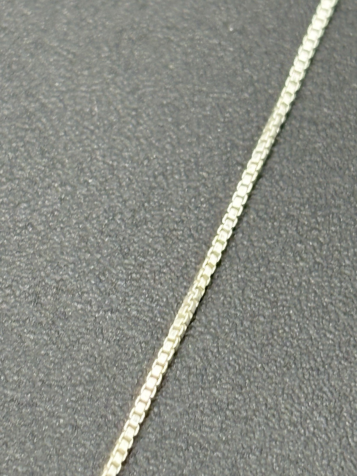 New Condition 18″ Sterling Silver Genuine Pearl Palm Tree Waves Pendant Necklace
