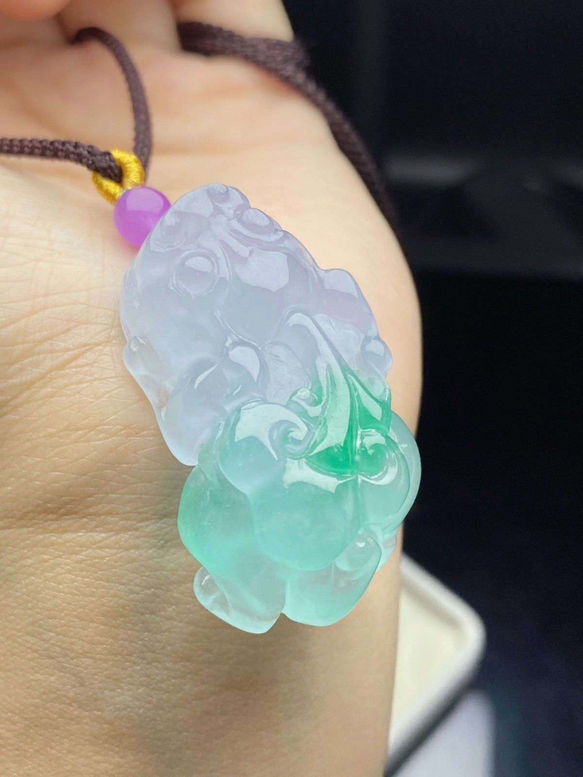 Natural Jadeite light Green Carved Pixiu Lucky Pendant +Necklace Amulet