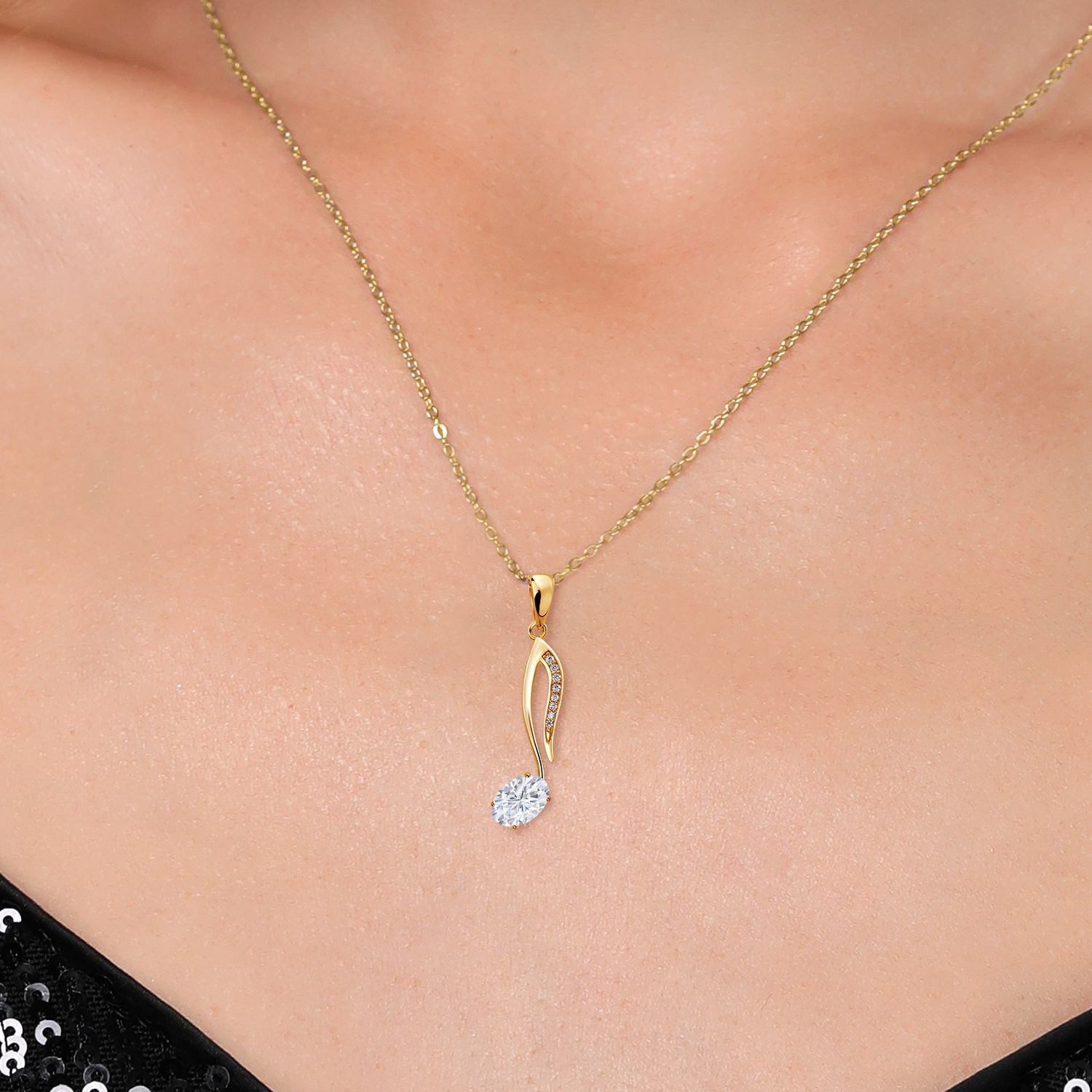18K Yellow Gold Plated Silver Pendant with Chain Set with Near Colorless (GH)