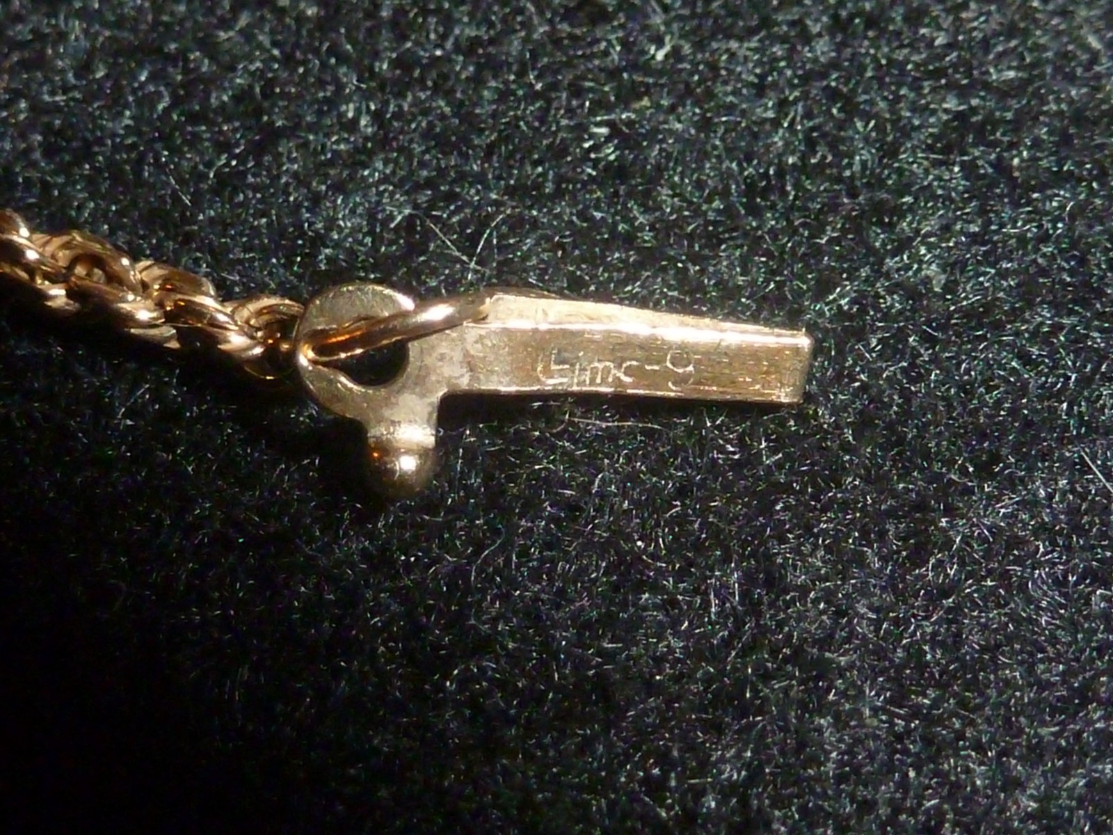 10K SOLID YELLOW GOLD DIAMOND-CUT ROPE TWIST NECKLACE – 21 1/2″ – 5.12 GRAMS