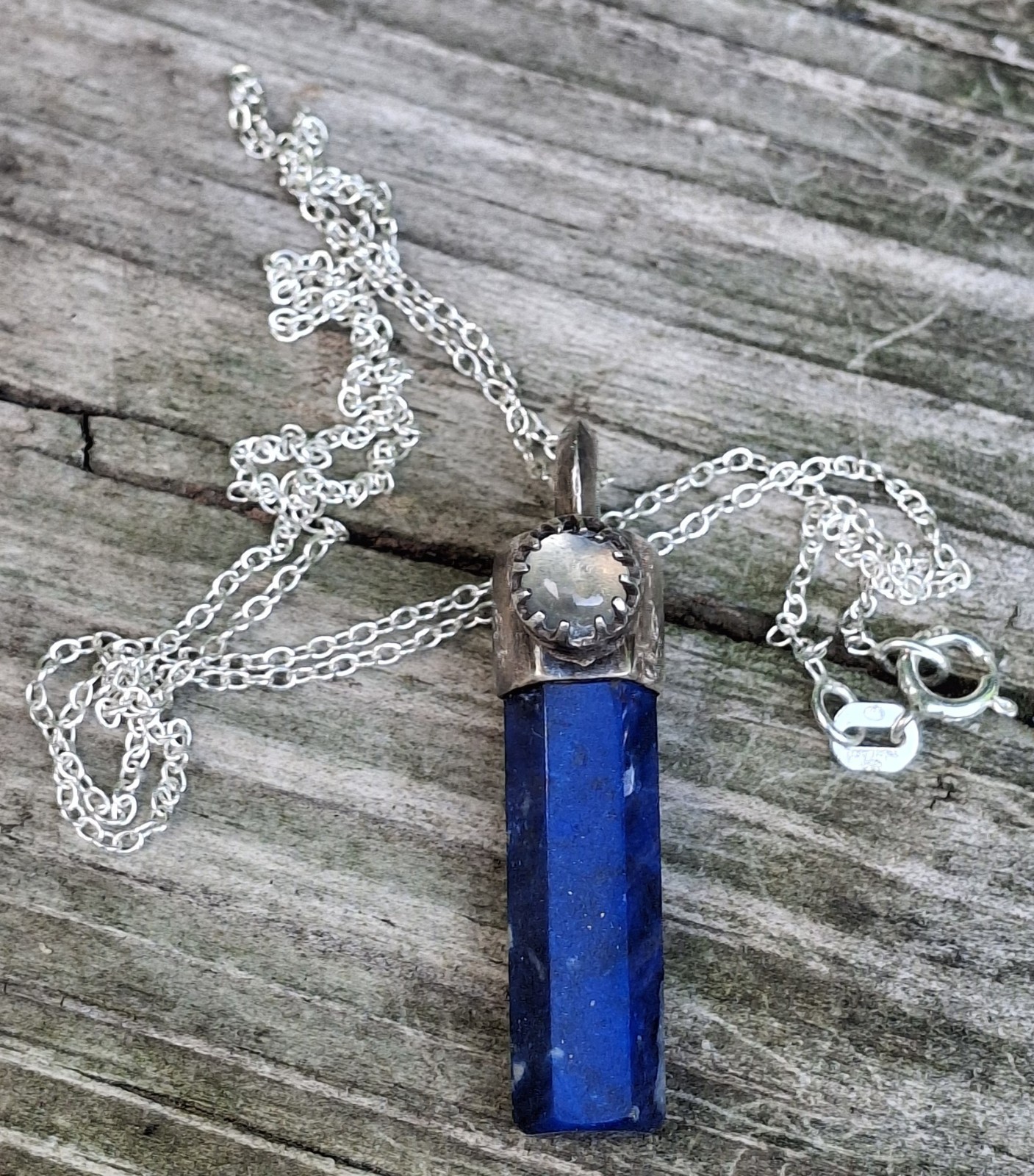 Vintage Sterling Silver Deep Blue Lapis Lazuli Point Moonstone Pendant Necklace