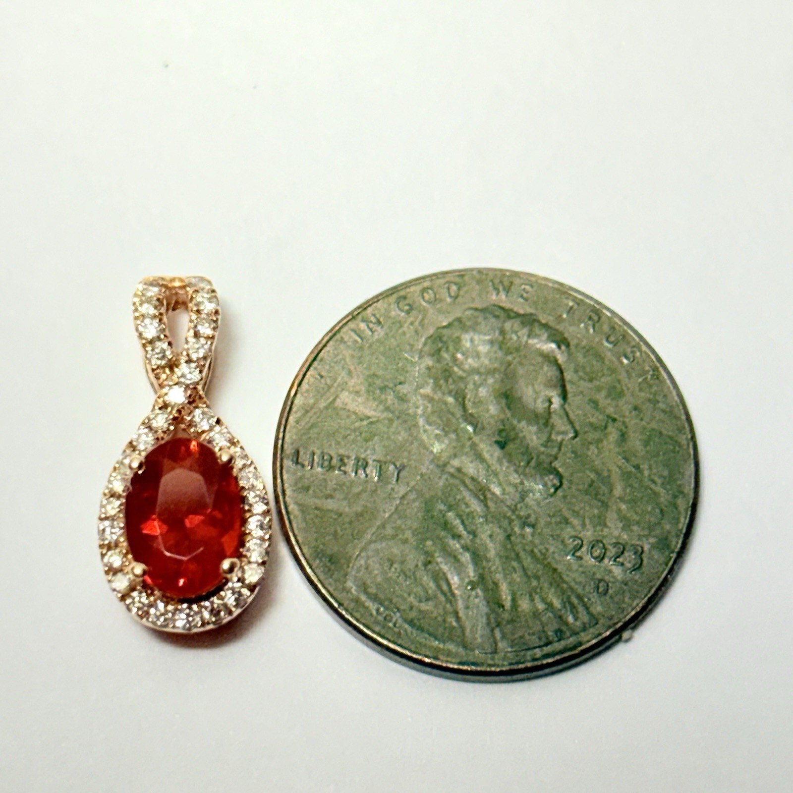 GG Certified 14K Yellow Gold 0.55ct Fire Opal 0.17ctw Diamond Pendant 0.93g