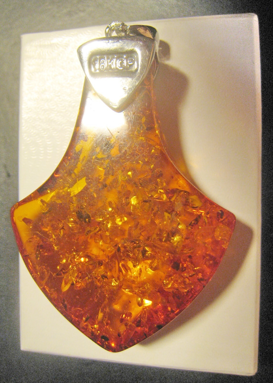 Pendant Fine Gold Plated 18KGP Amber 32g Very Good