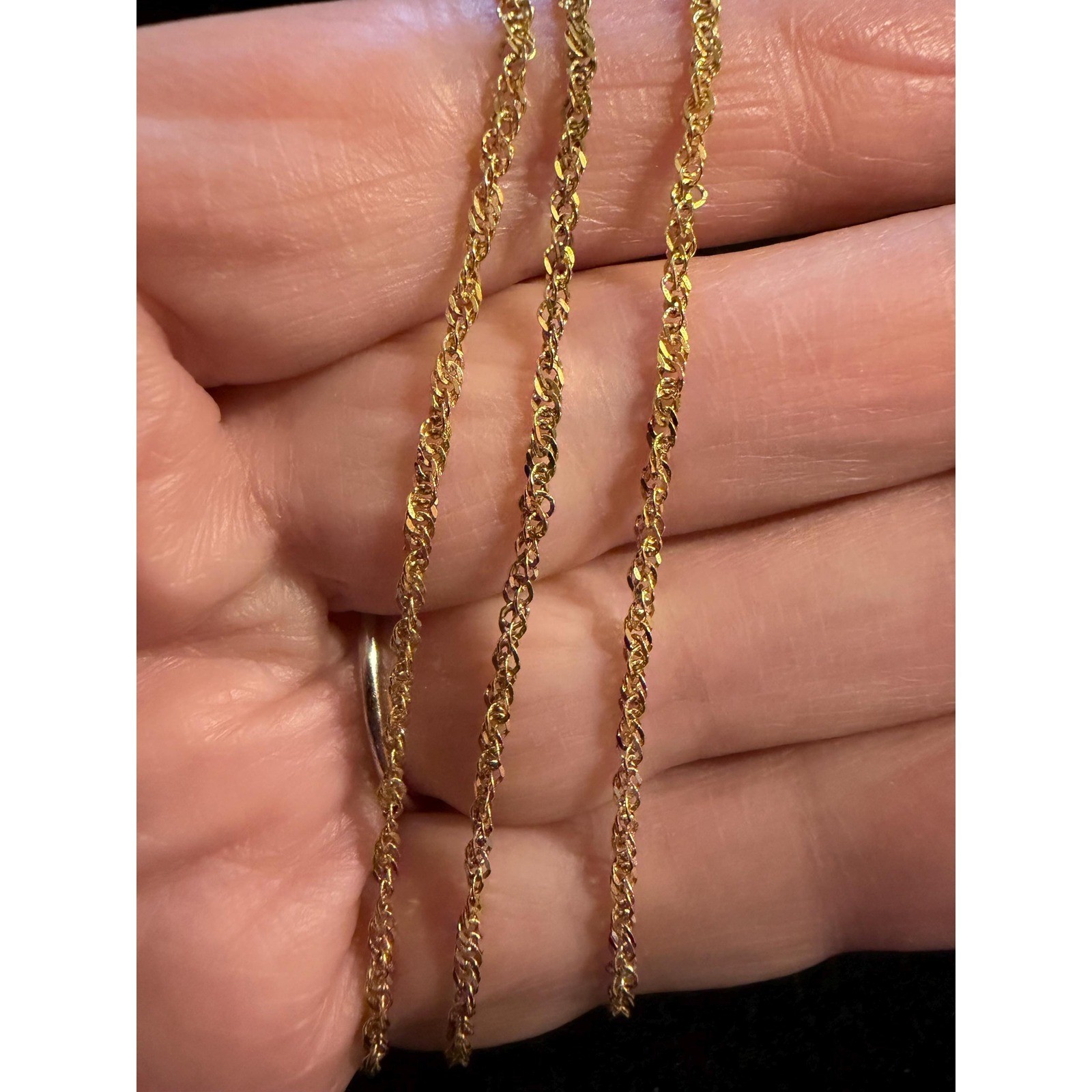 14k solid Gold 24″ Chain Necklace 4.8 grams Italy