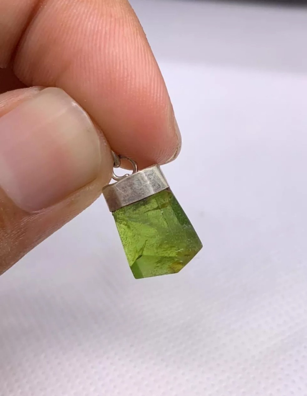 100% Natural Gemstone Green Peridot Pendant 925 Sterling Silver Gemstone