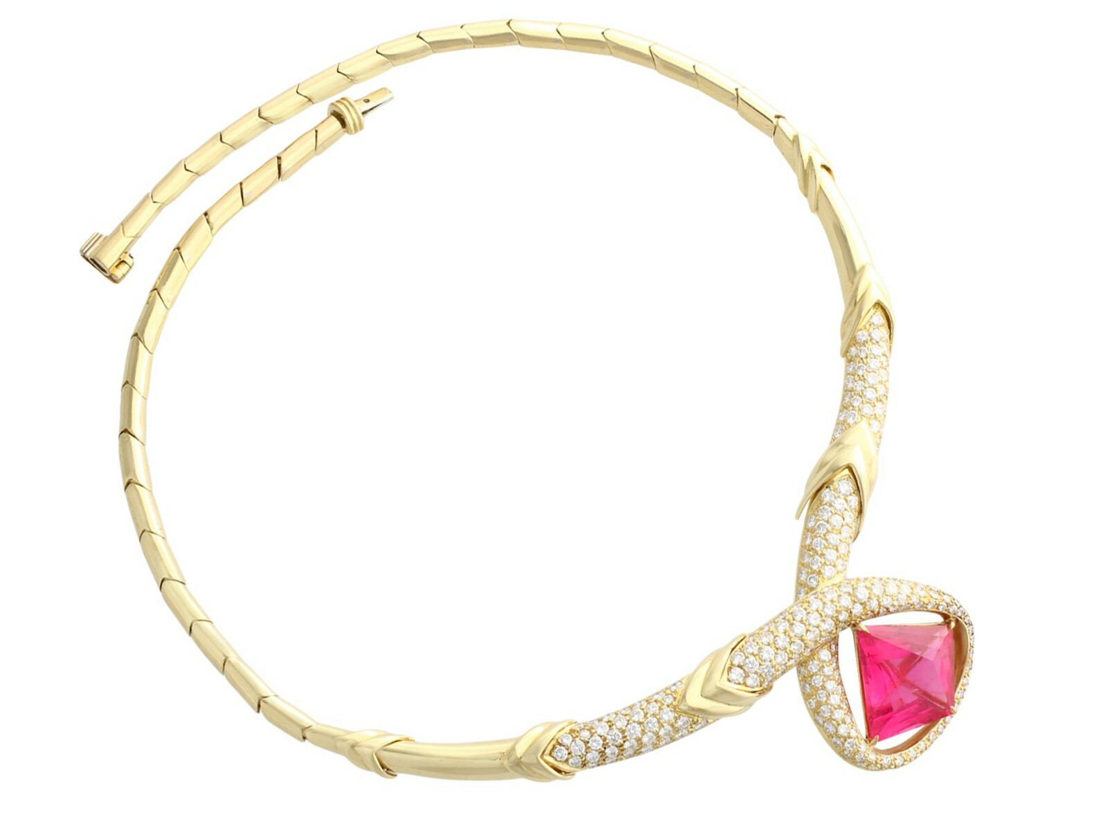 15.65 Ct Pink Tourmaline and 6.90 Ct Diamond 18k Yellow Gold Necklace Vintage