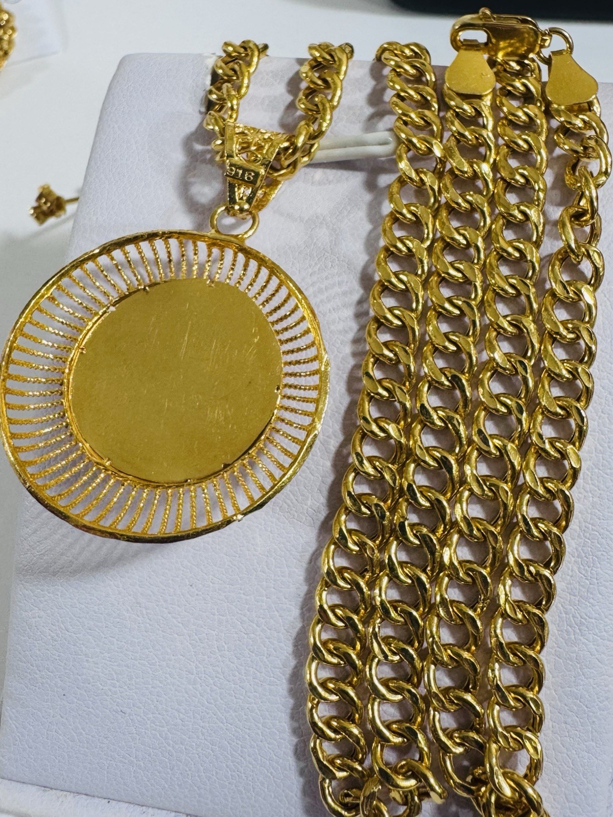 Saudi 22K Solid 916 Real Fine Gold Round Set Necklace 18”/18.5” Long 16.6g 6mm