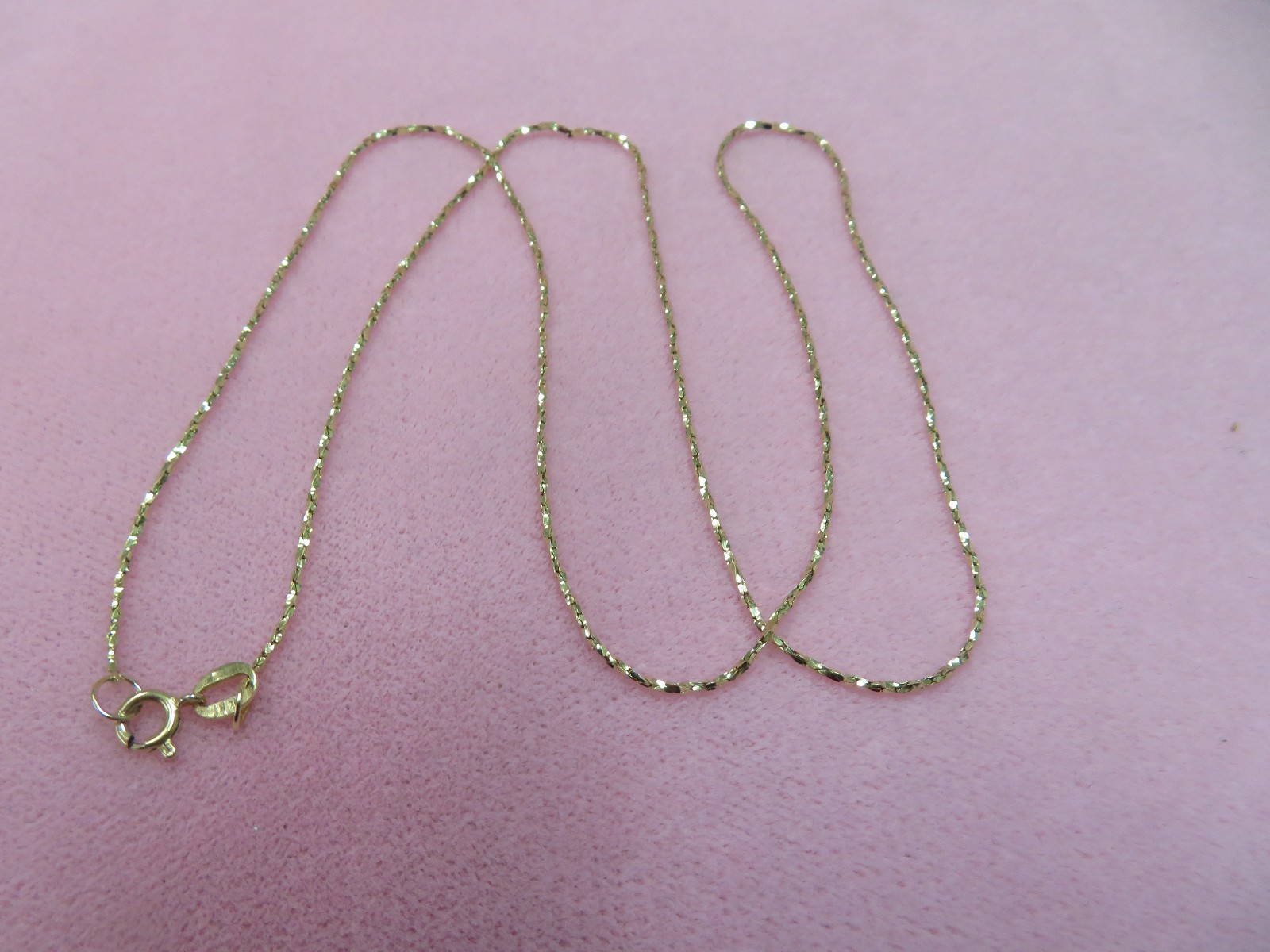 17.75″ Italy 14K Solid Y. Gold Twisted Flat C Link Chain Necklace 2 Grams