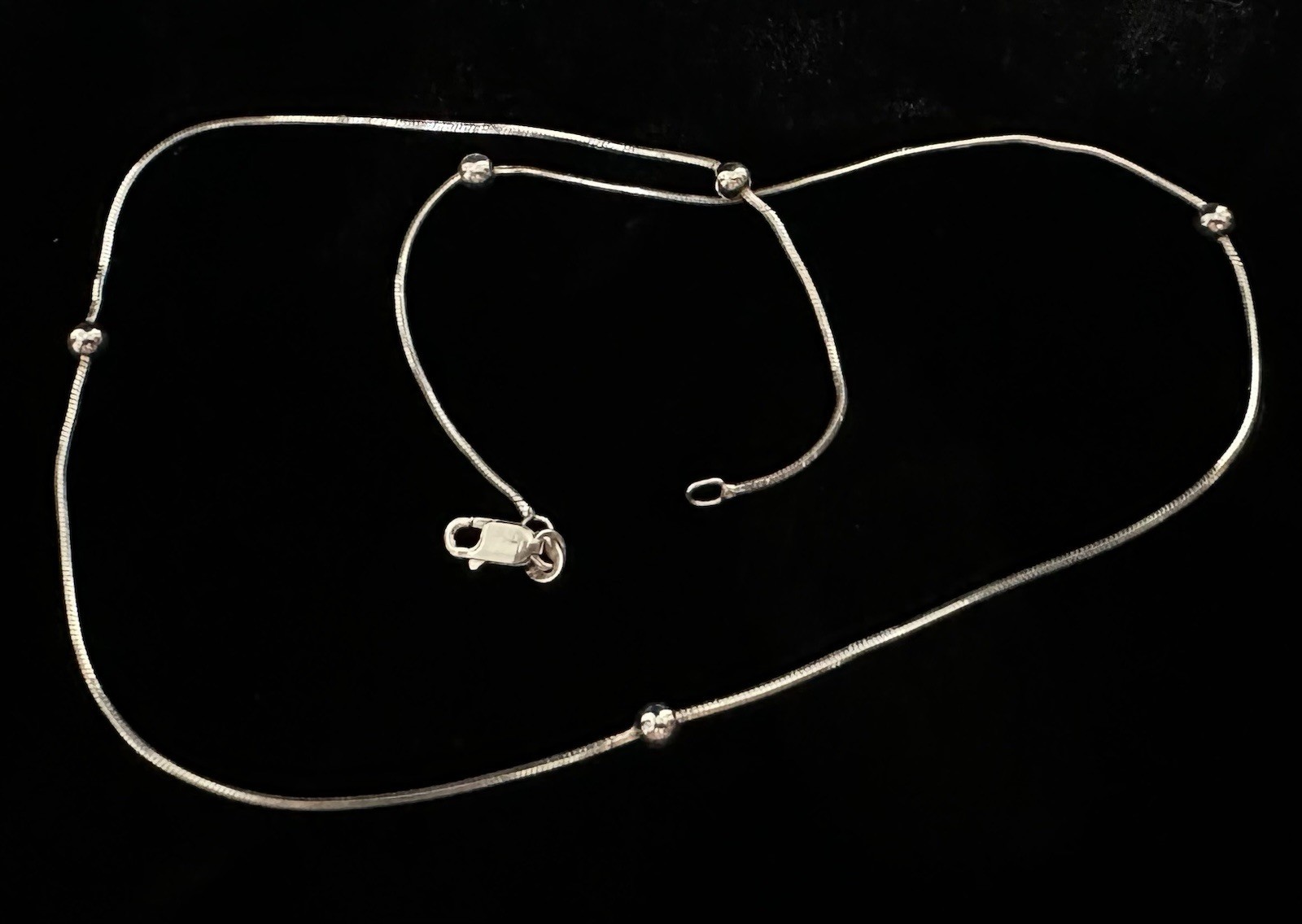 925 Italy Sterling Silver 17″ Snake Chain Station Necklace 5 Round Beads 6g