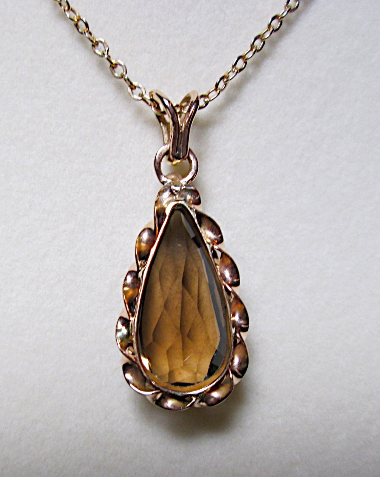 14K ROSE GOLD SMOKY QUARTZ NECKLACE 7.00 CTS 7.9 GRAMS 23 INCHES VINTAGE
