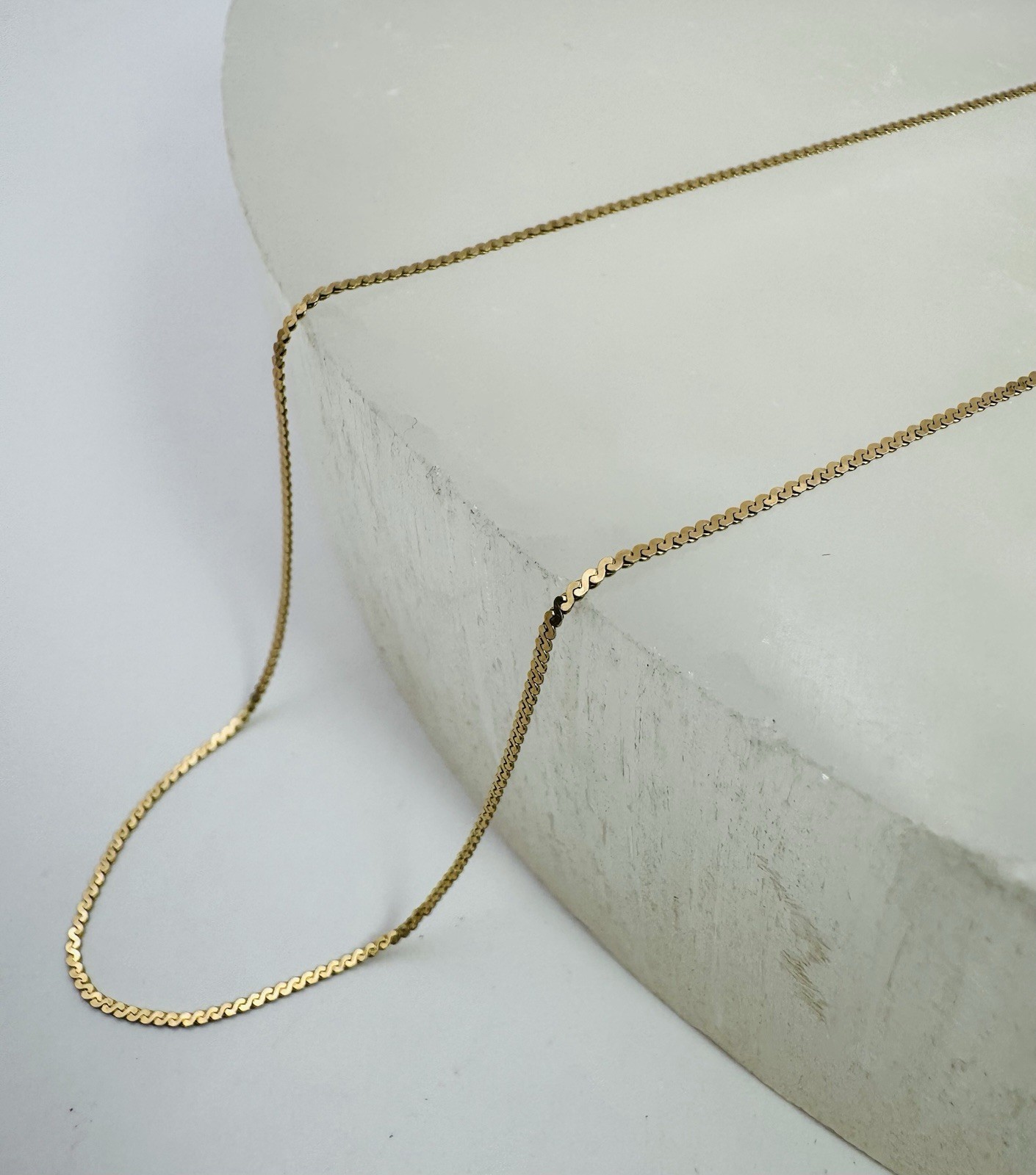 14K Solid Gold 15” Serpentine S-Link Choker Necklace 1MM