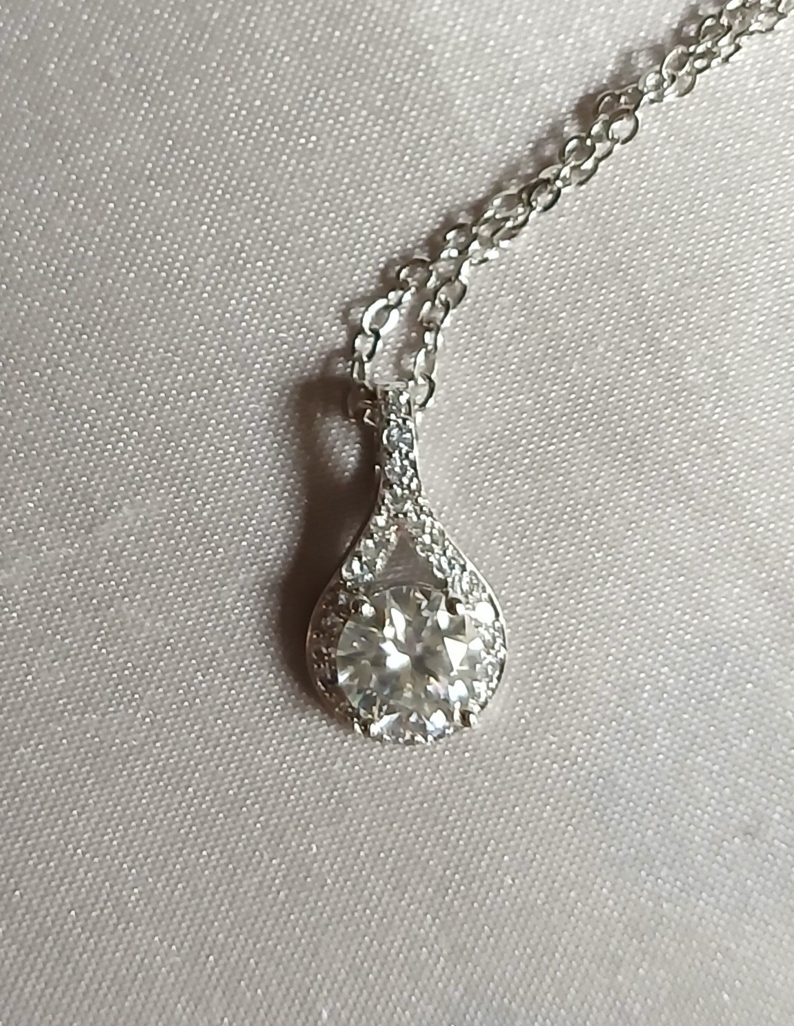 Real moissanite 18″ pendant necklace, 1.0ct.,Certified Tested, GRA Cert. Incl