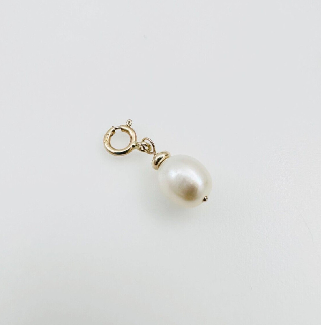 14K Solid Yellow Gold Dangle Baroque Pearl Small Charm Pendant w/Spring Clasp